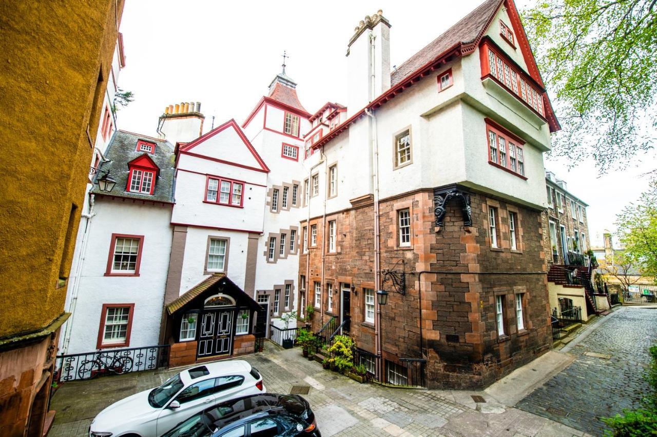 Appartamento Famous House, 1 Minute From Edinburgh Castle Esterno foto